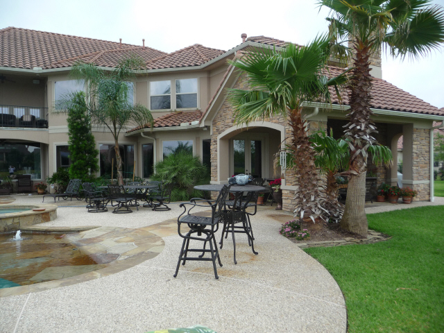 Tile Roof in Katy Texas cleaned by Katy Memorial Roof Cleaning and Power Washing on May 11th